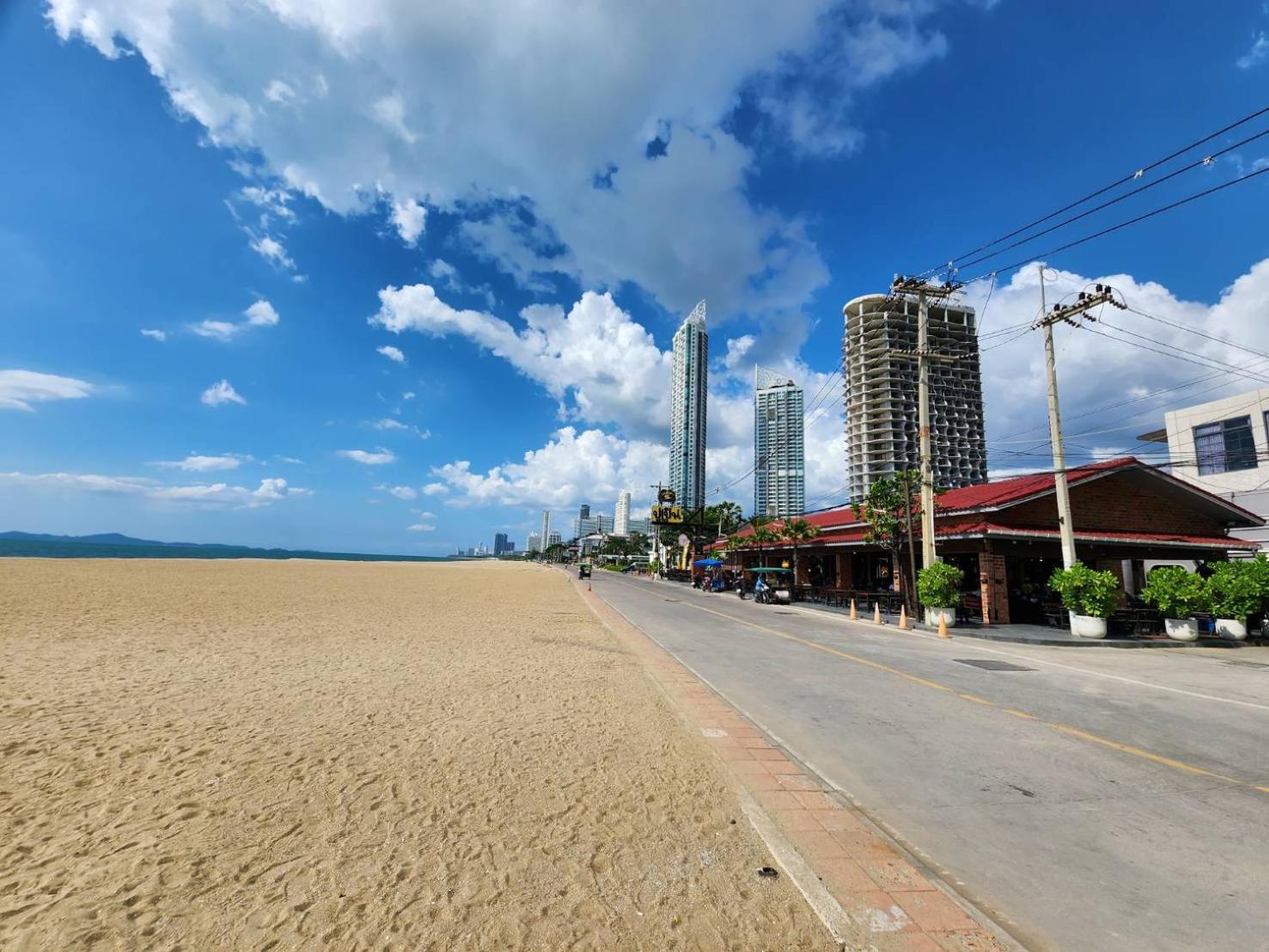 D@Sea Hotel Jomtien Beach Exteriör bild